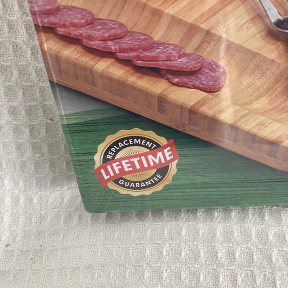 Dynamic Gear Bamboo Cheese Set Board With Assorted Tools - Picture 2 of 2